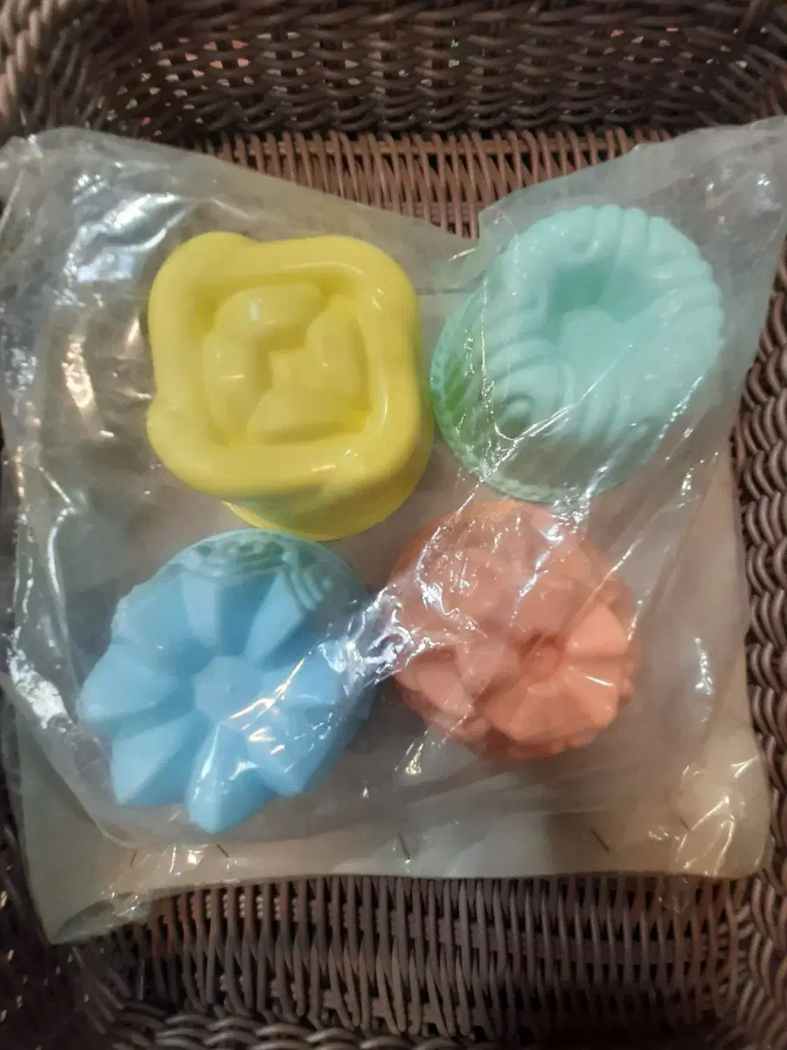 قالب ژله ست ظرف کودک|ظروف نگهدارنده، پلاستیکی، یک‌بارمصرف|نیشابور, امام|دیوار