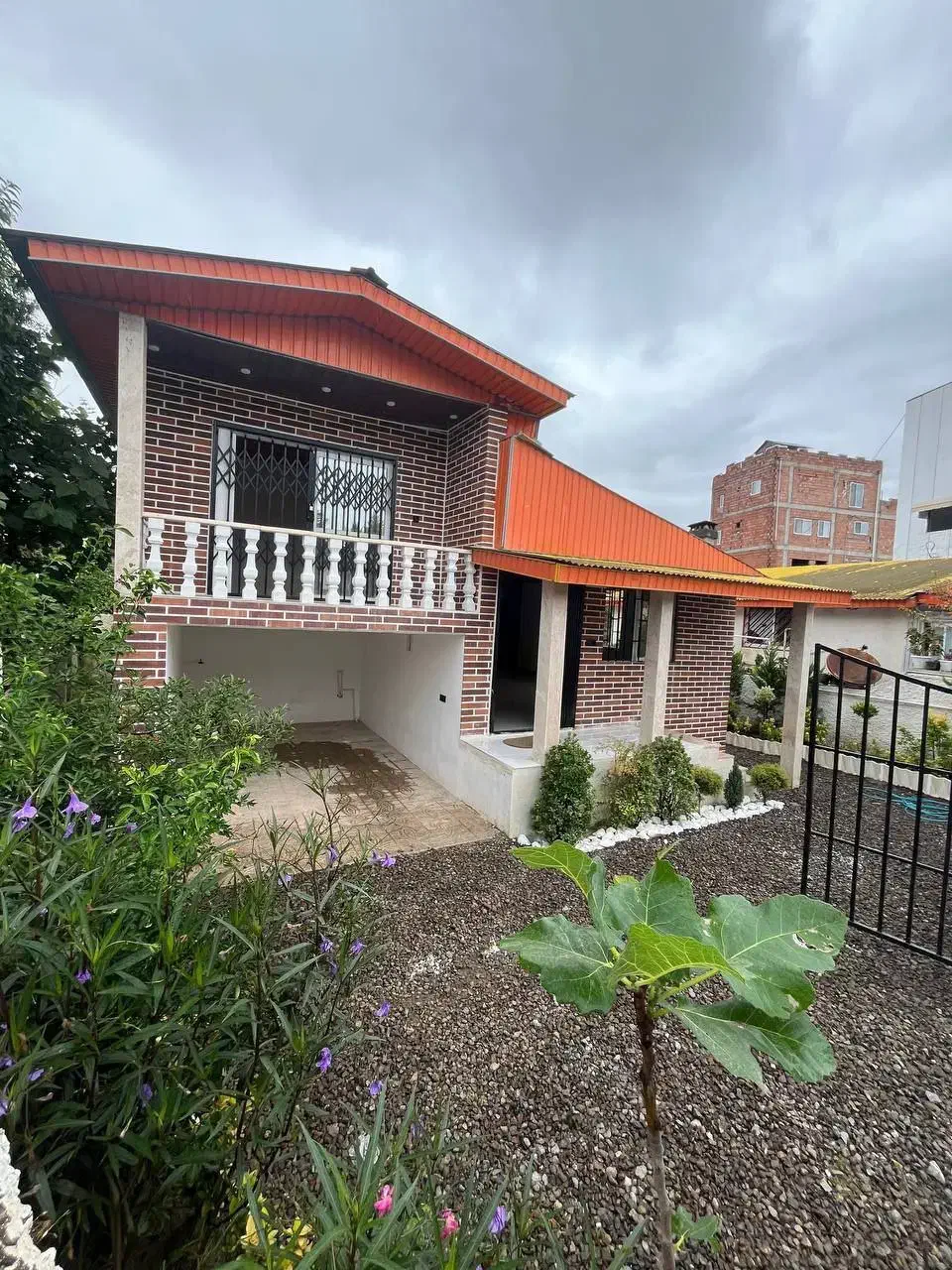 ویلانیم پیلوت ۲۰۰متری دوخواب سندار جنگلی ودنج|فروش خانه و ویلا|چمستان, |دیوار