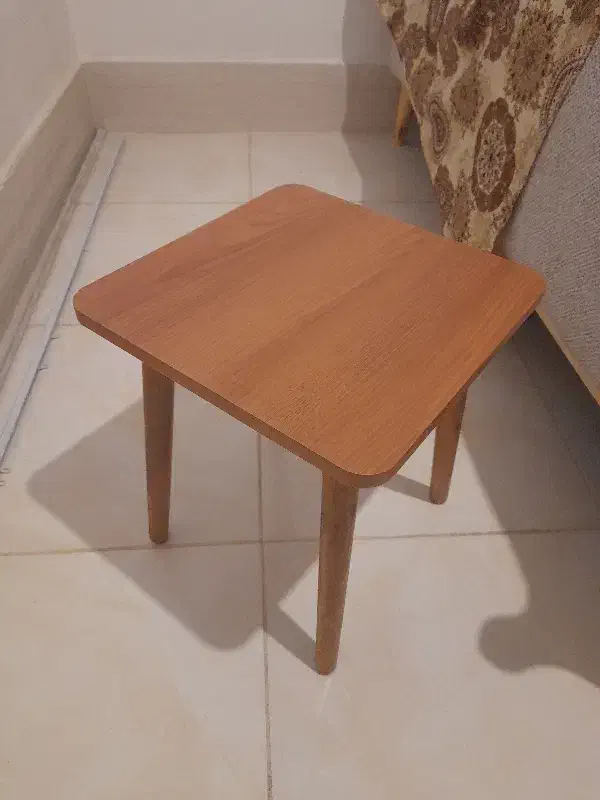 گل میز|مبلمان خانگی و میز عسلی|یاسوج, |دیوار