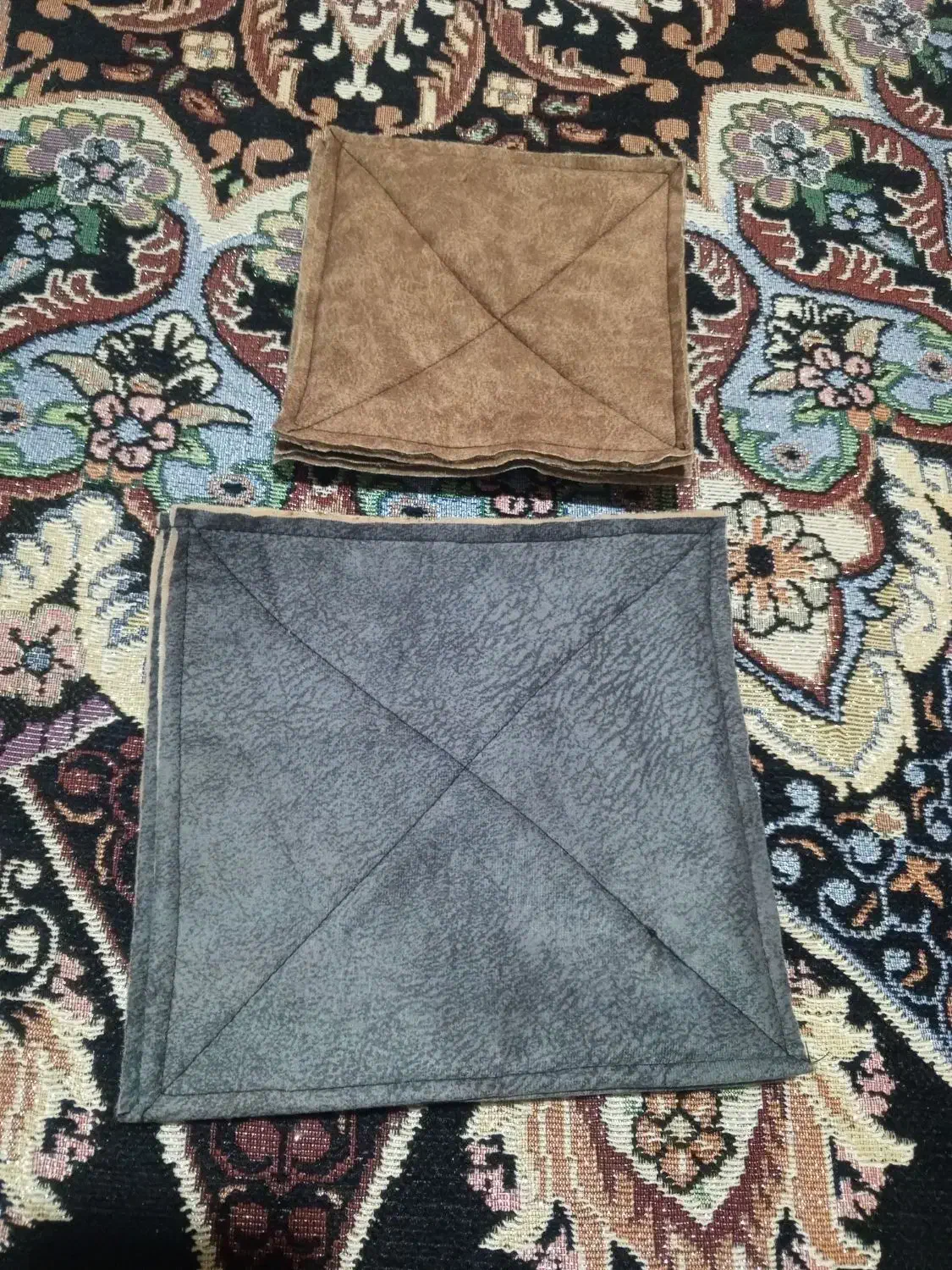 دستگیره جفتی 50 تومان و گرد ها جفتی 70 تومان|سفره، حوله، دستمال آشپزخانه|فاضل آباد, |دیوار