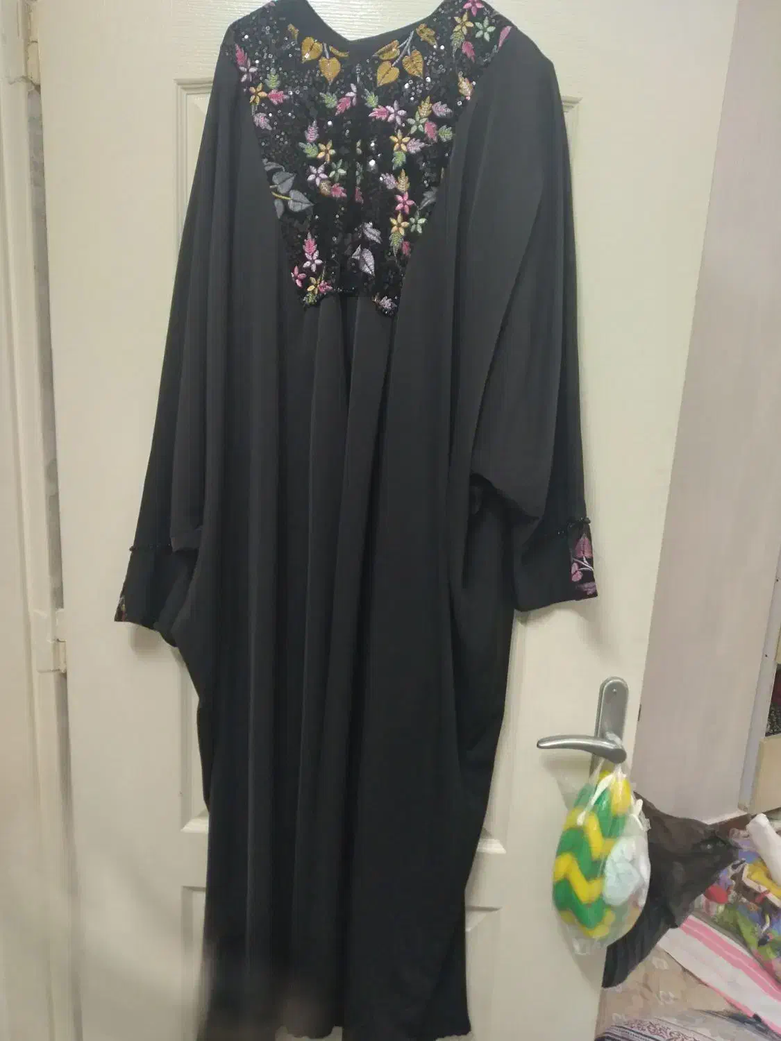 پیراهن|لباس|قم, شهرک شهرداری|دیوار