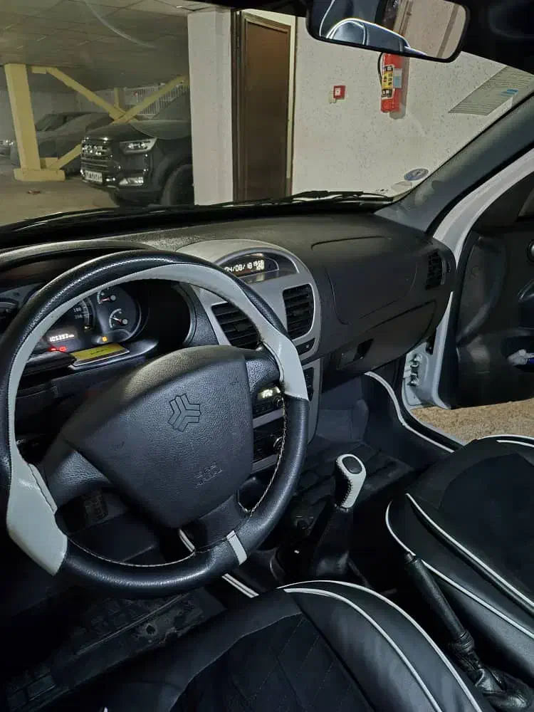 کویک 1401|خودرو سواری و وانت|صدرا-فارس, فاز ۱|دیوار