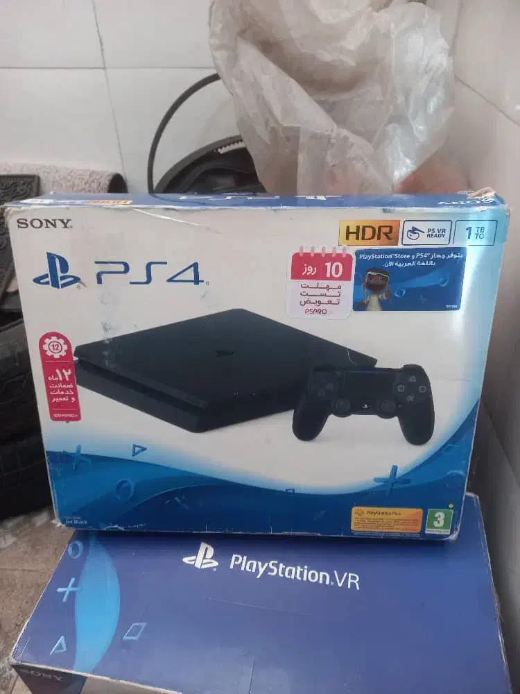 فروشنده خریدار PS4 کپیخور اکانتی اسلیم فت پرو|کنسول، بازی ویدئویی و آنلاین|تهران, پاسداران|دیوار