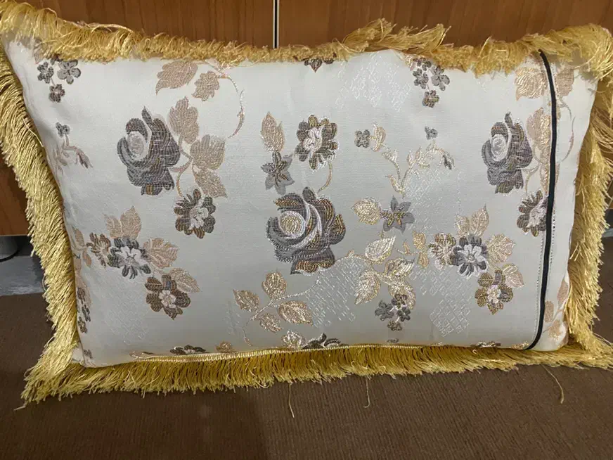 12 عدد بالش پر|رختخواب، بالش، پتو|سرپل ذهاب, |دیوار