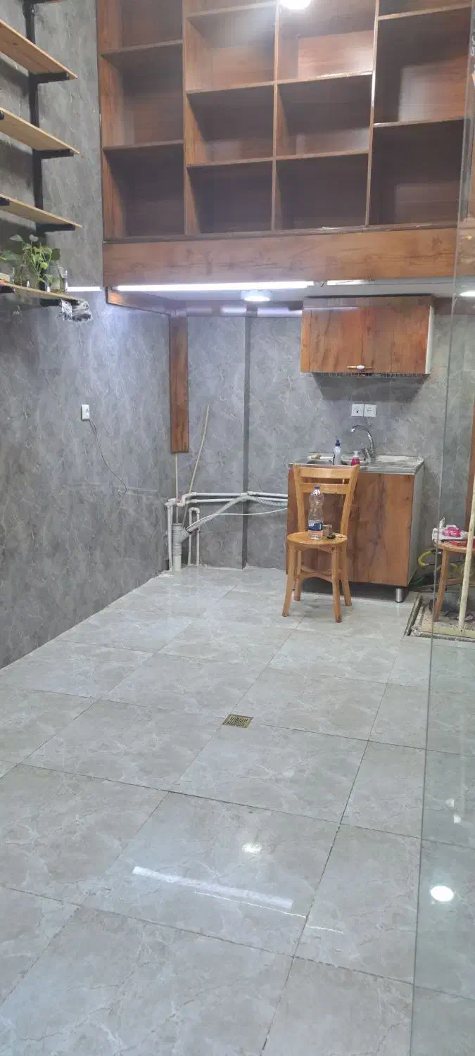 مغازه ۱۵متری بر چهارمردان|اجارهٔ مغازه و غرفه|قم, چهار مردان|دیوار