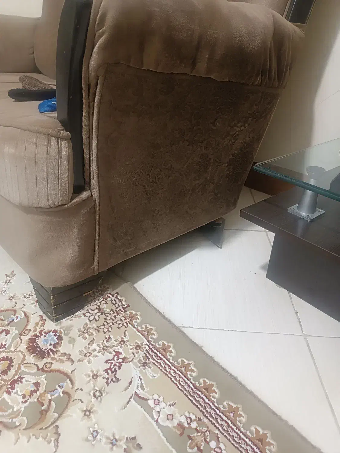 مبل|مبلمان خانگی و میز عسلی|نسیم‌شهر, |دیوار