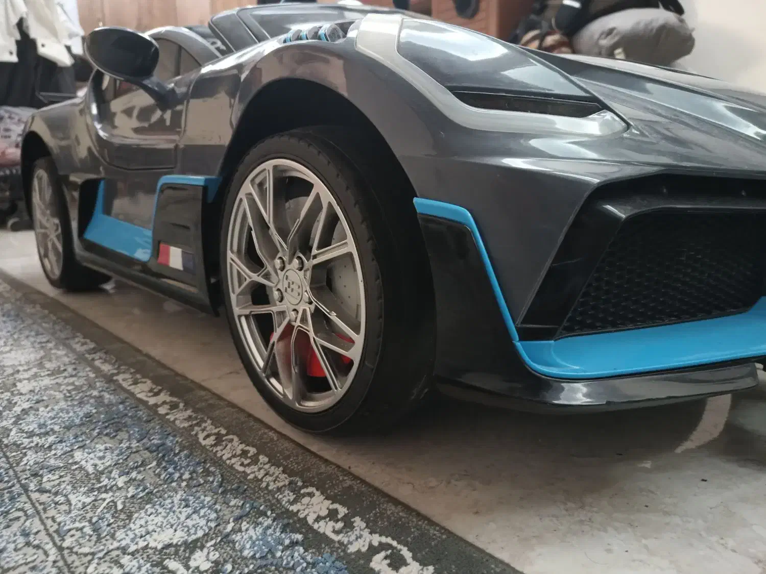 ماشین شارژی کنترل دار|اسباب و اثاث بچه|قشم, |دیوار