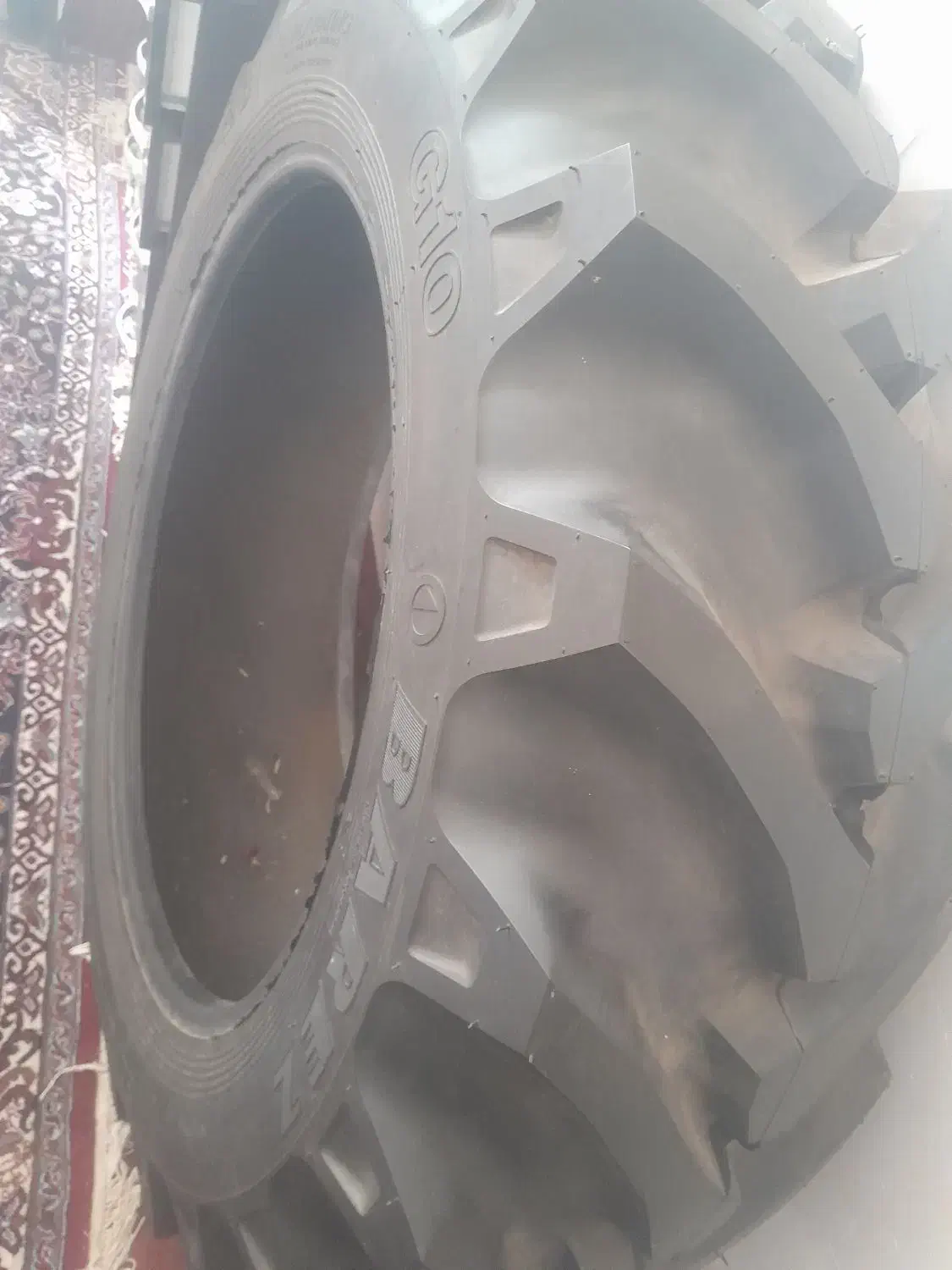 لاستیک تراکتورفیات|قطعات یدکی و لوازم جانبی|بم, |دیوار