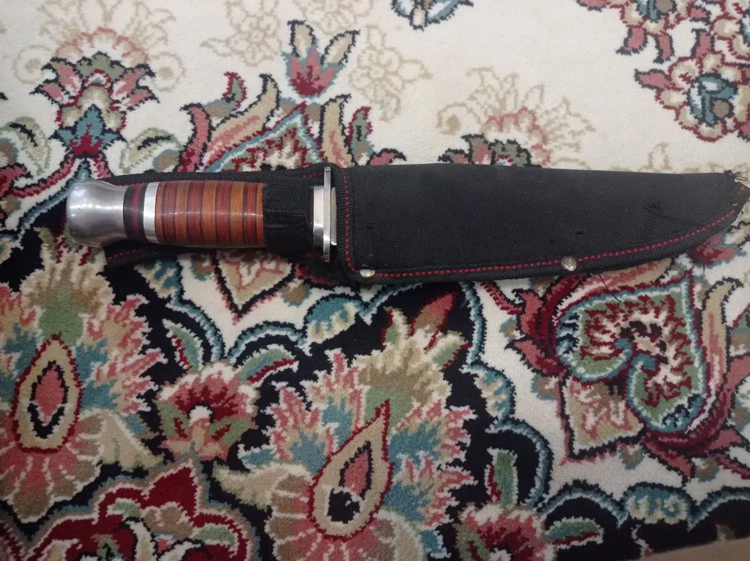 چاقو ی زیبا وتیز|کوهنوردی و کمپینگ|شیروان (خراسان), |دیوار