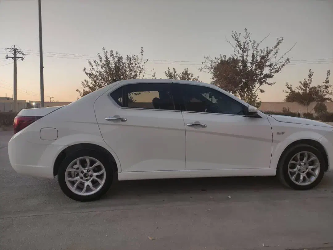 خودرو دنا اتومات فول آپشن.. مدل ۴۰۱ .کارکرد ۳۲۰۰|خودرو سواری و وانت|مرودشت, سهل‌آباد|دیوار