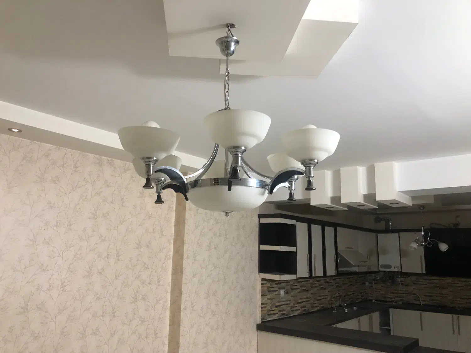 سه عدد لوستر همه باهم ۱۲۰۰|لوستر و چراغ آویز|مشهد, جاهد شهر|دیوار