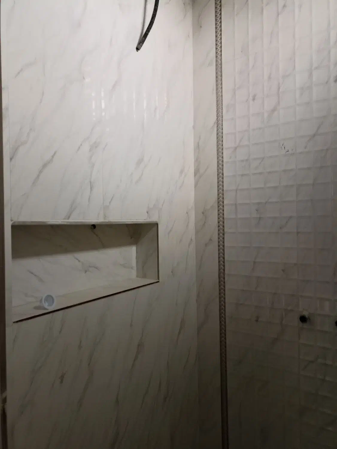 انجام کاشیکاری و سرامیک ،موزاییک، نما ساختمان|خدمات پیشه و مهارت|میناب, |دیوار