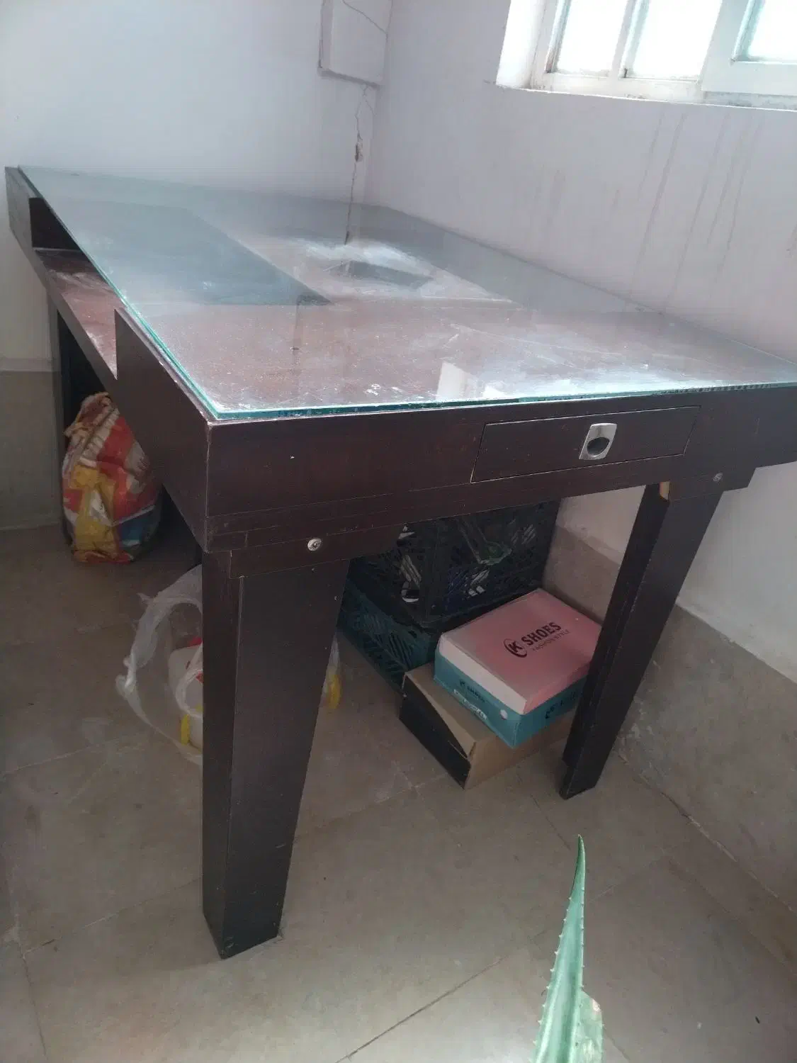 میز بدون صندلی|میز و صندلی غذاخوری|خرم‌آباد, |دیوار