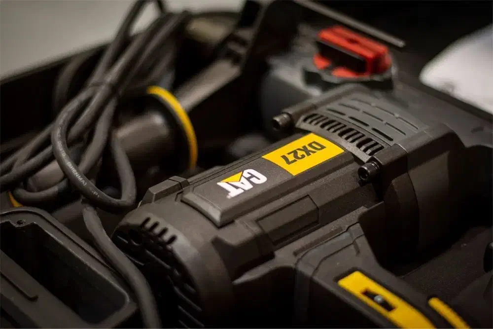 چکش تخریب (بتن کن) کاترپیلار اصل|ابزارآلات|سنندج, |دیوار