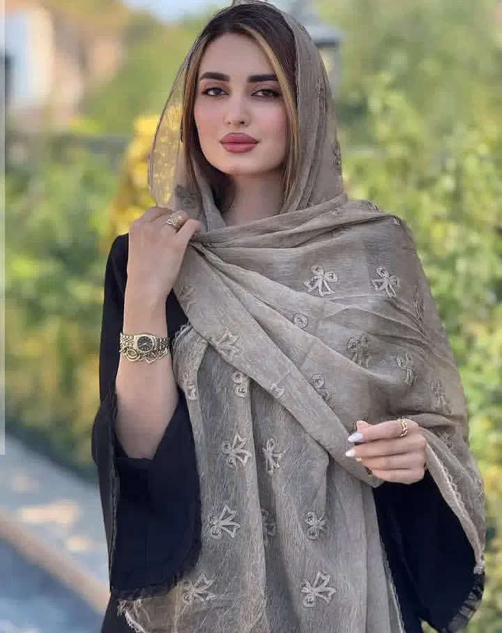 شال مجلسی شیک قیمت مناسب|لباس|خرمدره, |دیوار