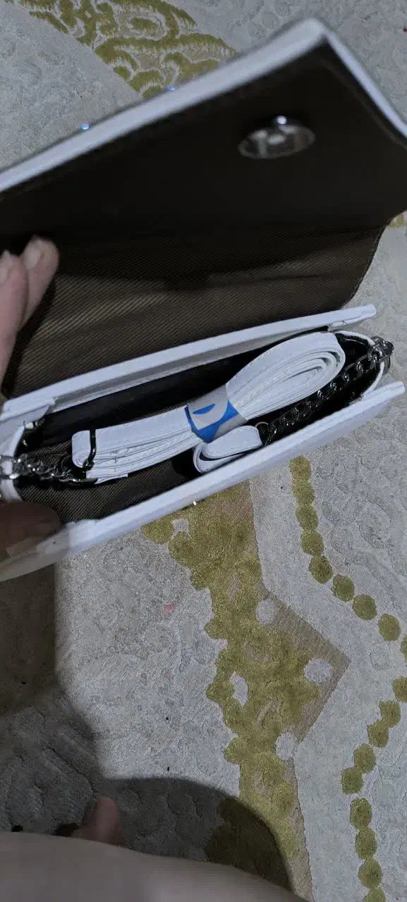 کیف سفید نو|کیف، کفش، کمربند|قم, شهرک امام حسین|دیوار