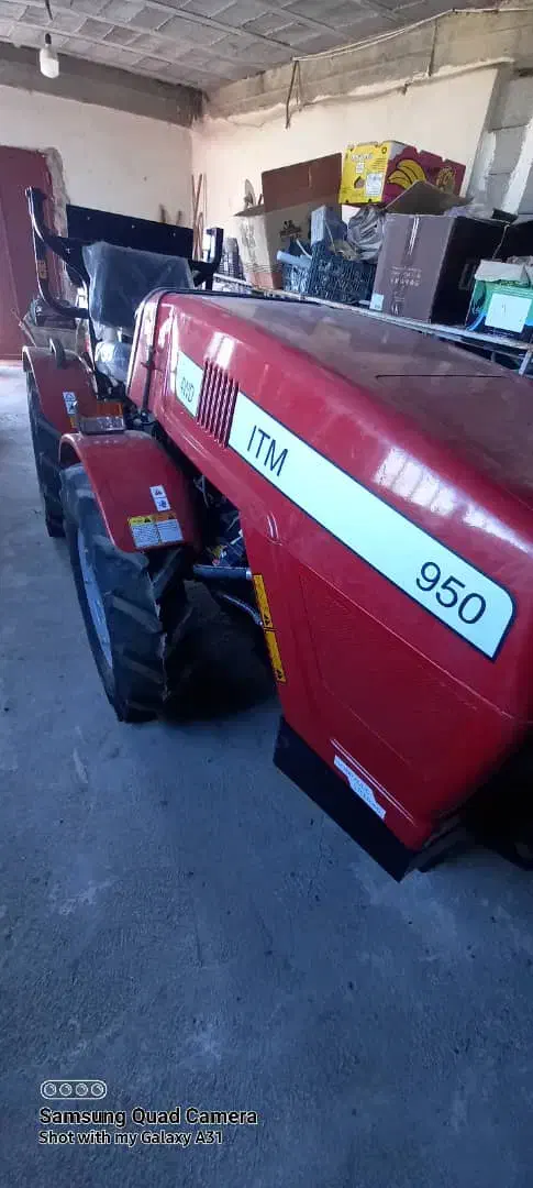 تراکتور گلدونی کمرشکن ۹۵۰ ابرکوه|خودرو سنگین|ابرکوه, |دیوار