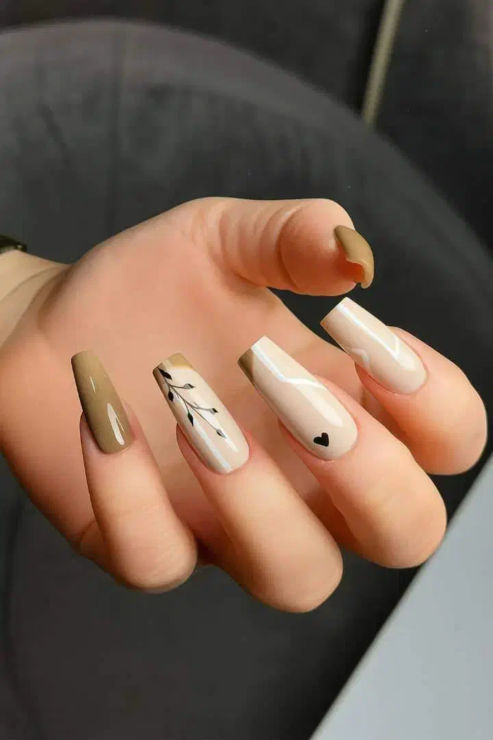 خدمات ناخن با تخفیف ویژه|خدمات آرایشگری و زیبایی|شیراز, ریشمک|دیوار