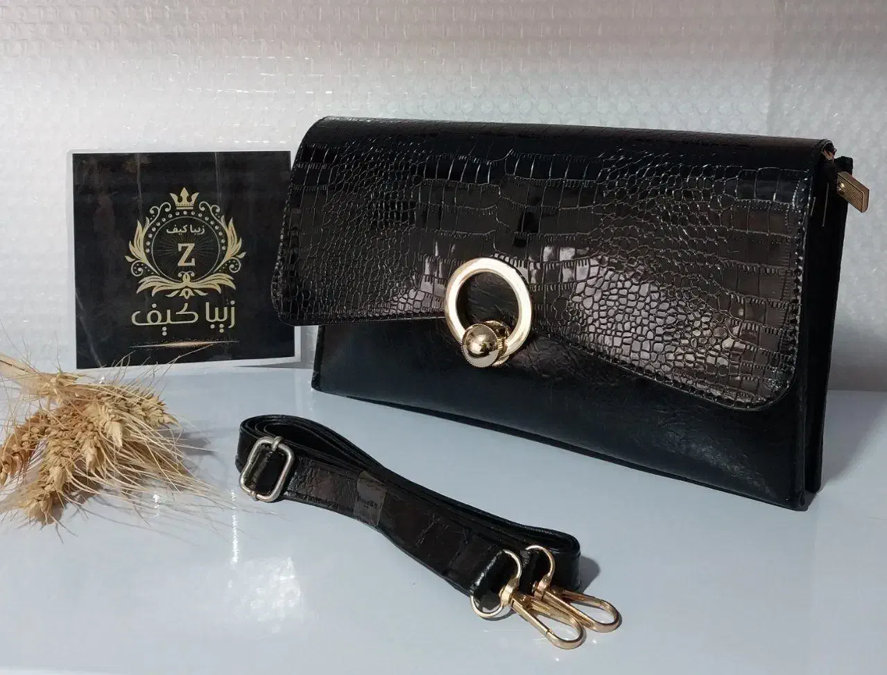 بورس انواع کیف با قیمتی بسیار مناسب|کیف، کفش، کمربند|شاهرود, |دیوار