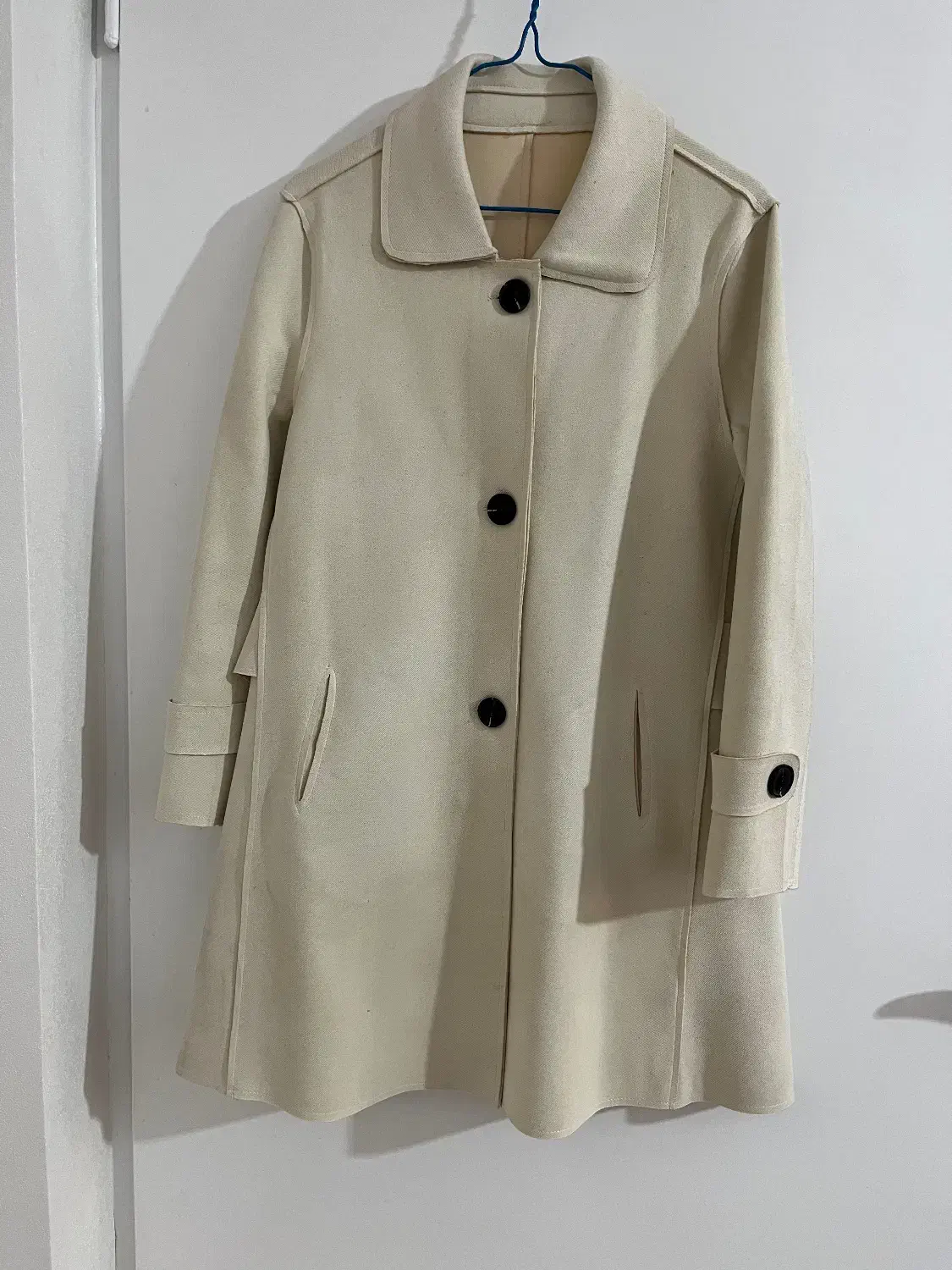 پالتو زنانه|لباس|شیراز, چنچنه|دیوار