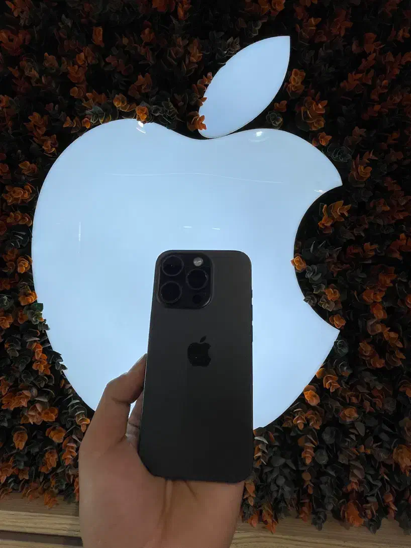 iphone 15 pro|موبایل|تهران, شیخ هادی|دیوار