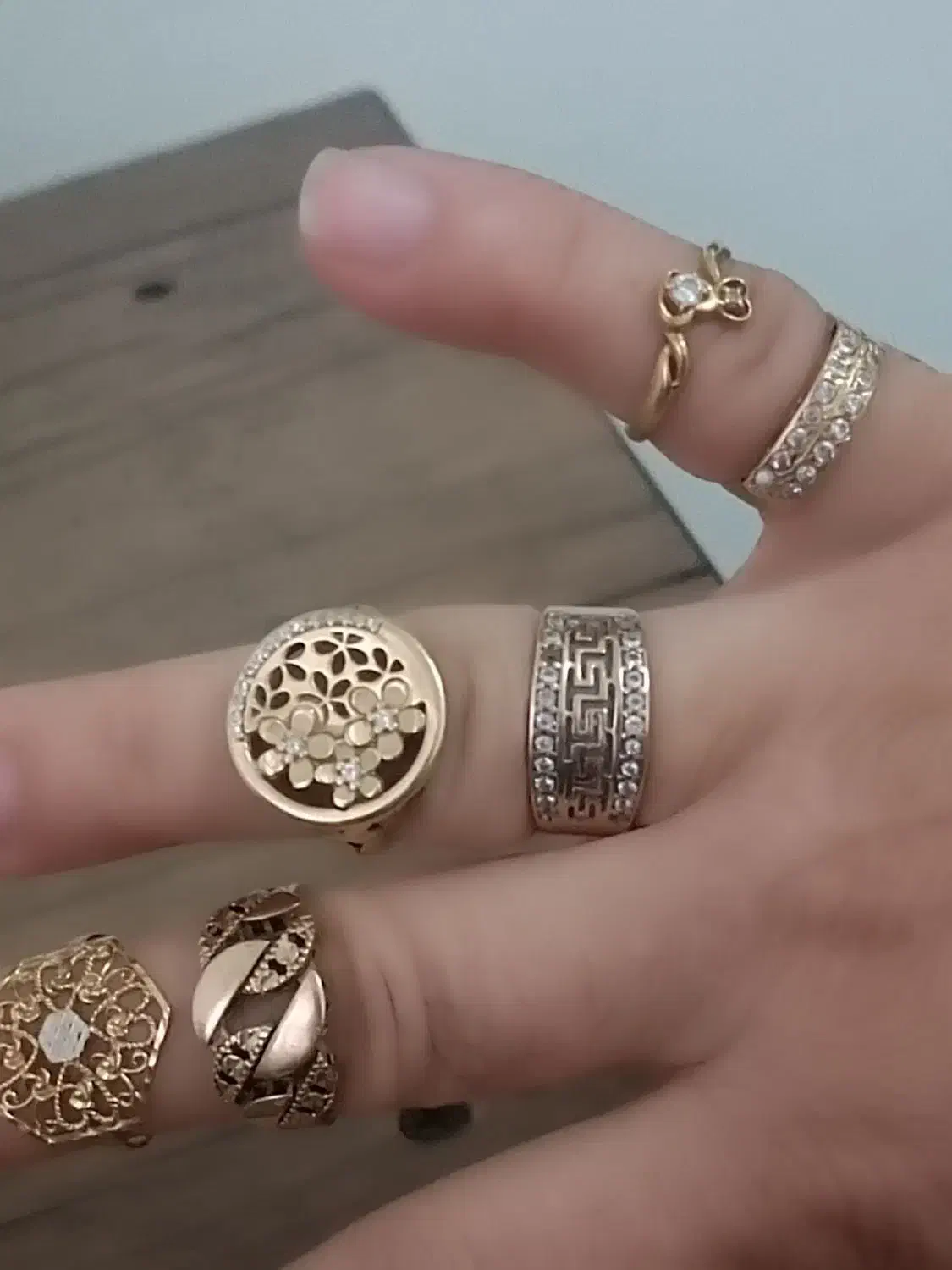 حدود ۹۰ گرم طلا ۱۵۰ بالای تابلو|جواهرات|تهران, قصر فیروزه ۱|دیوار