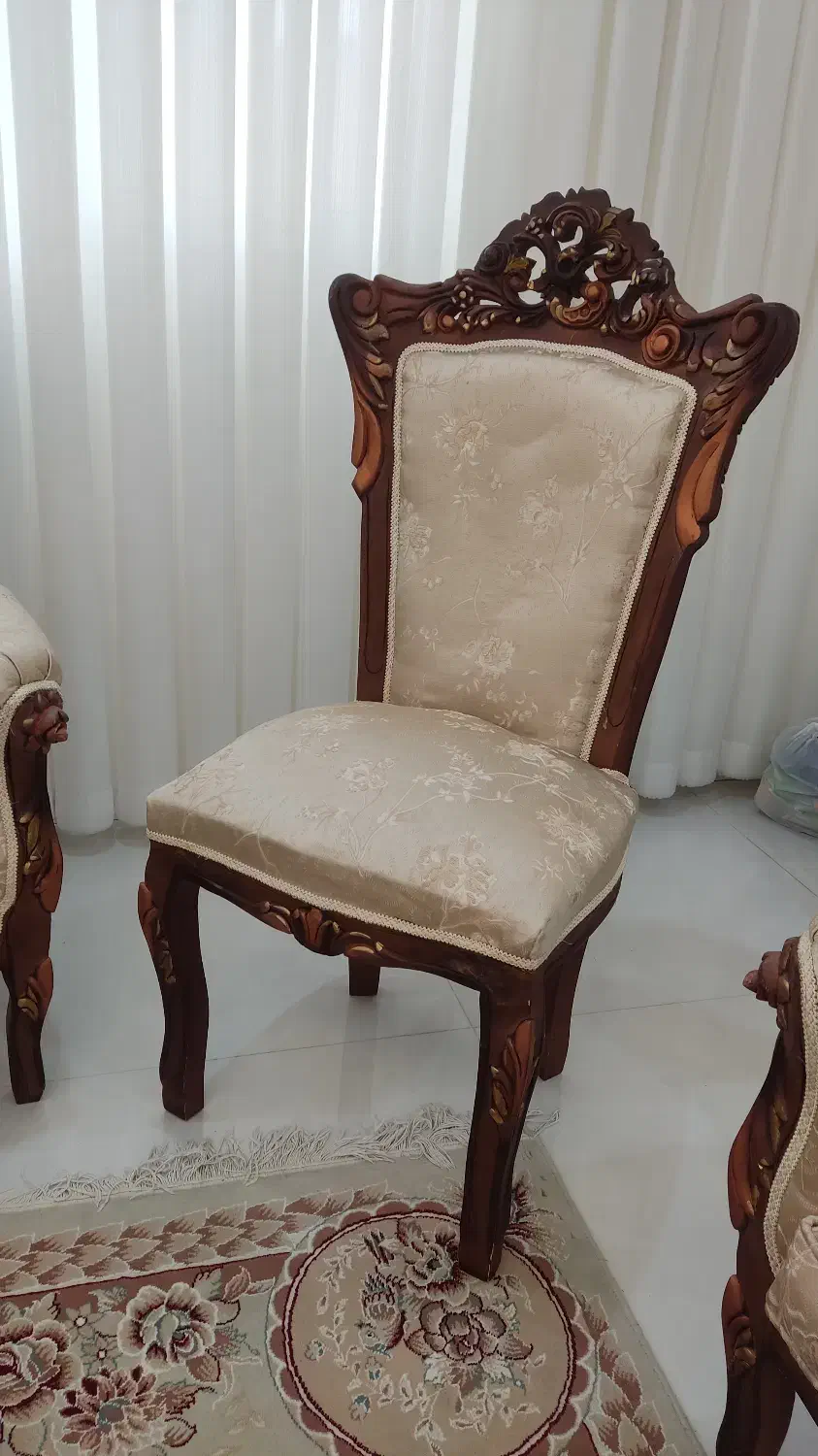 حراج و فروش فوری مبلمان سلطنتی ۹ نفره همراه ۳ میز|مبلمان اداری|مشهد, آزادشهر|دیوار