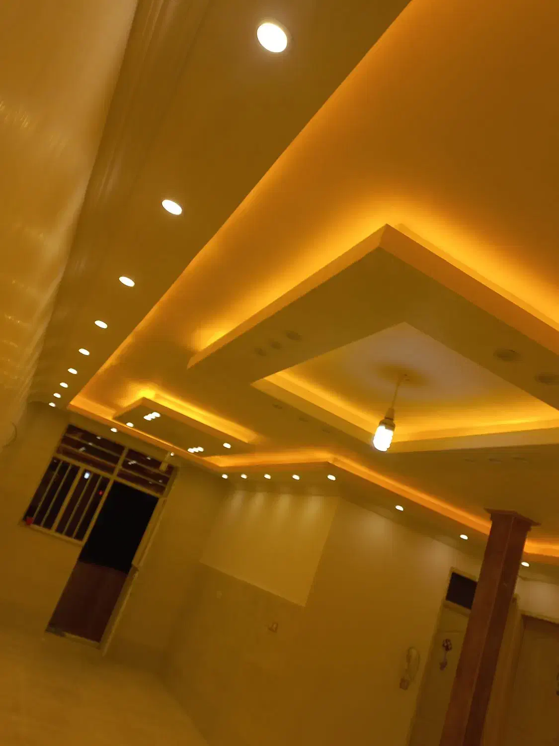 برقکاری وسیم کشی و عیب یابی برق ساختمان|خدمات پیشه و مهارت|ارومیه, |دیوار