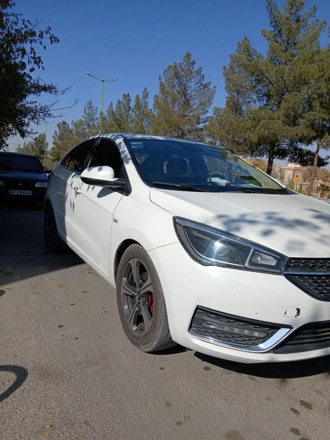 اریزو فایو مدل ۱۴۰۱|خودرو سواری و وانت|برخوار, |دیوار