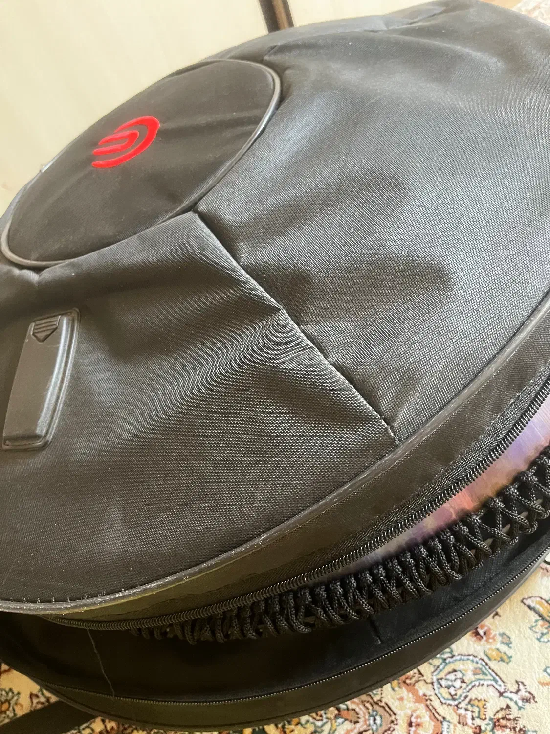 هنگدرام|درام و پرکاشن|تبریز, |دیوار