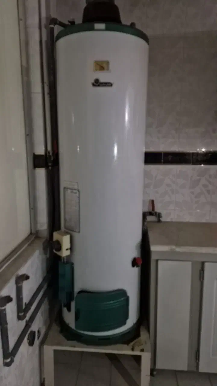آبگرمکن مخزنی|آبگرمکن، پکیج، شوفاژ|لنجان, |دیوار