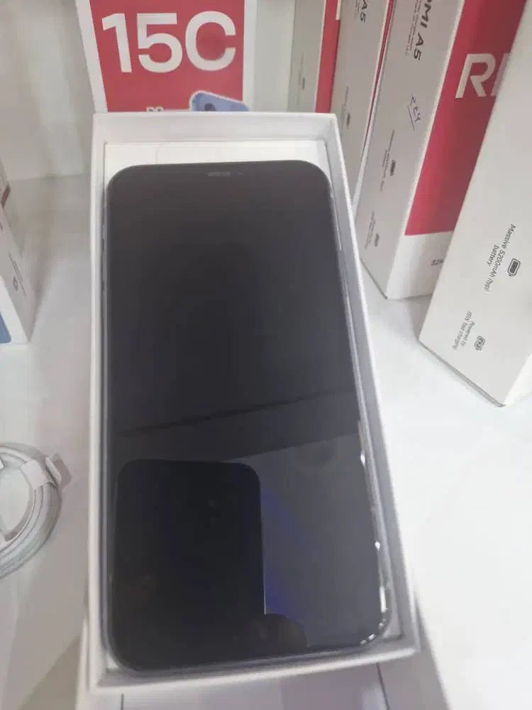 آیفون 11 نرمال|موبایل|تبریز, |دیوار