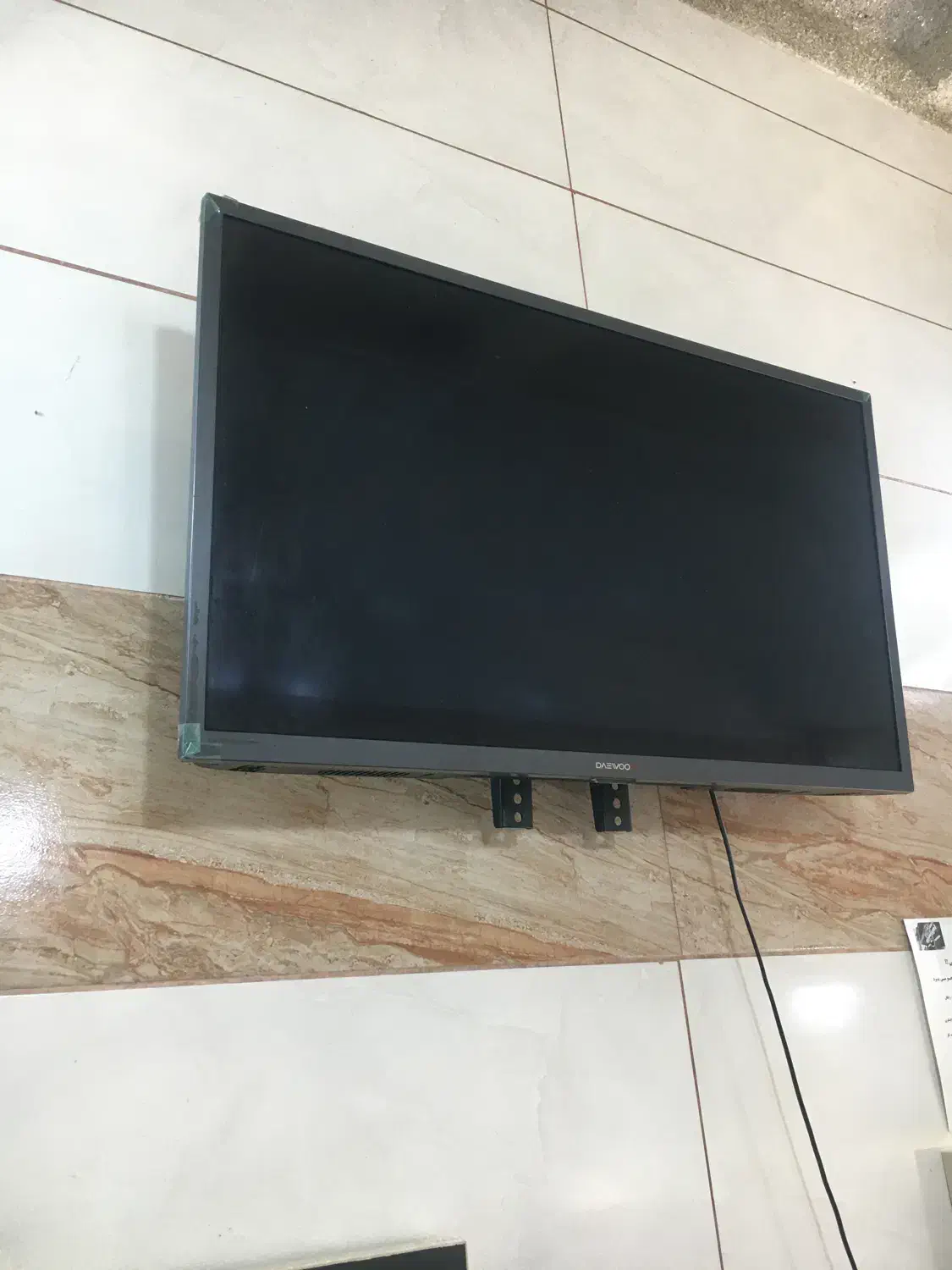 تلویزیون ۳۲اینچ دوو|تلویزیون و پروژکتور|لاهیجان, شیشه گران|دیوار