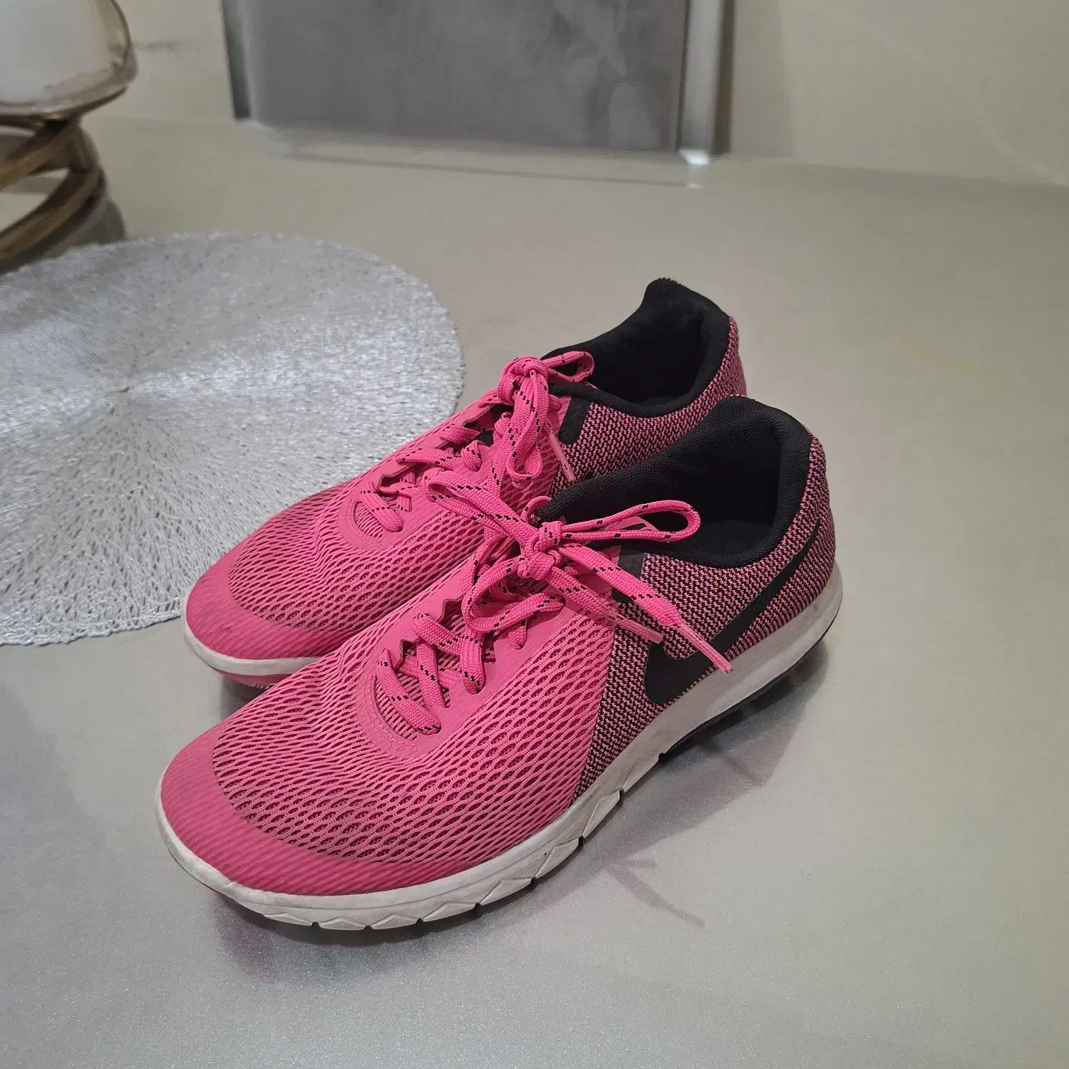 کفش نایک اصل درحدخیلی نو|کیف، کفش، کمربند|شیراز, زند|دیوار