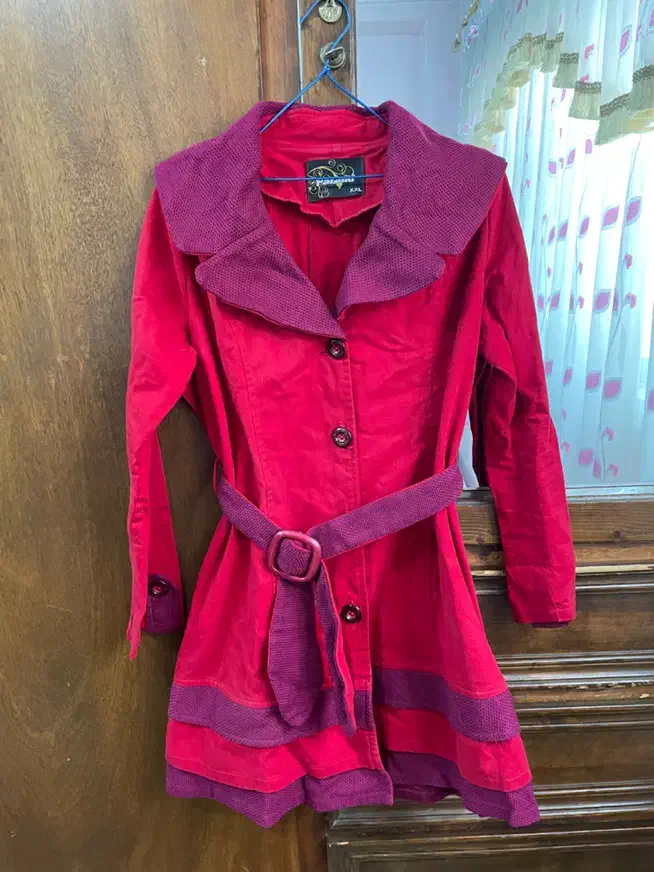 مانتو|لباس|آمل, |دیوار