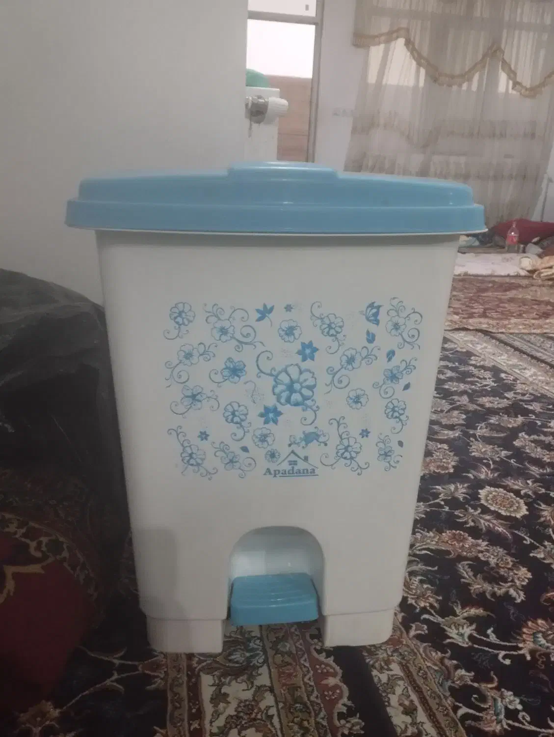 سطل اشغال|لوازم نظافت|زاهدان, |دیوار