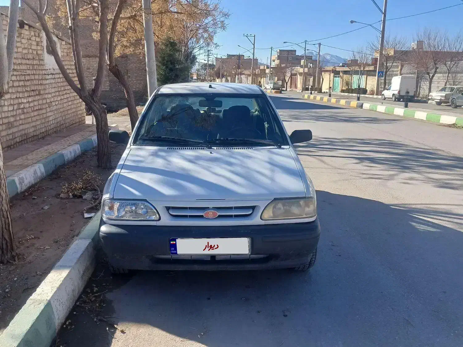 پراید ۱۳۱|خودرو سواری و وانت|شهرضا, |دیوار