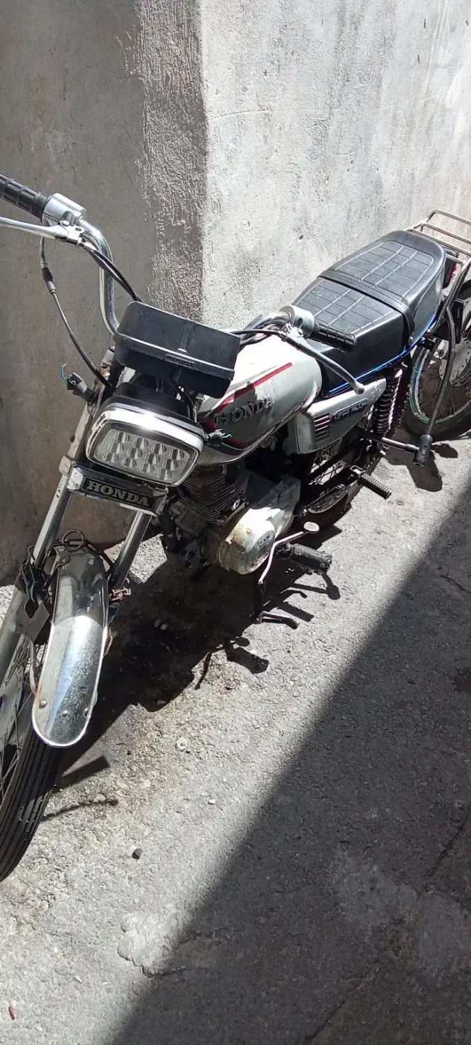 هندا 125|موتورسیکلت|تهران, علم و صنعت|دیوار