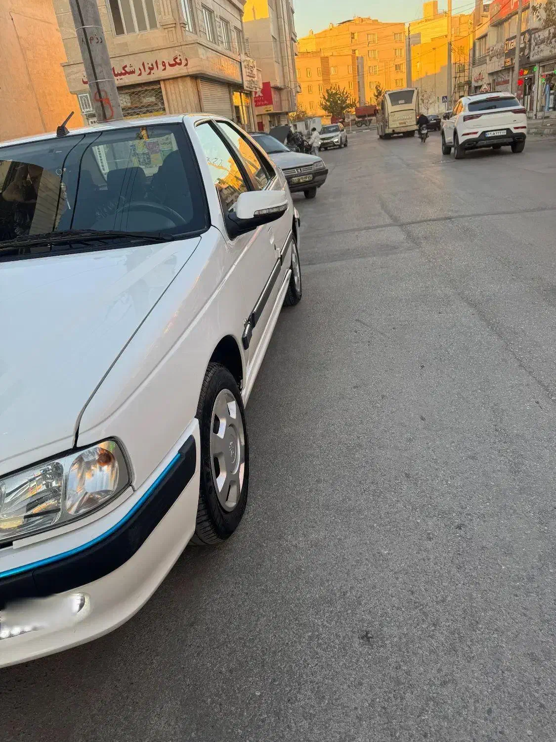 پژو پارس Tu5 مدل ۱۴۰۲ کم کار کارمندی ۳۰/۰۰۰تا کار|خودرو سواری و وانت|مشهد, جاهد شهر|دیوار