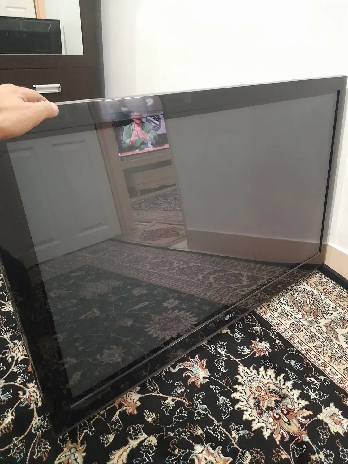 تلوزیون۴۲ اینچ ال‌جی سری اول|تلویزیون و پروژکتور|اراک, |دیوار