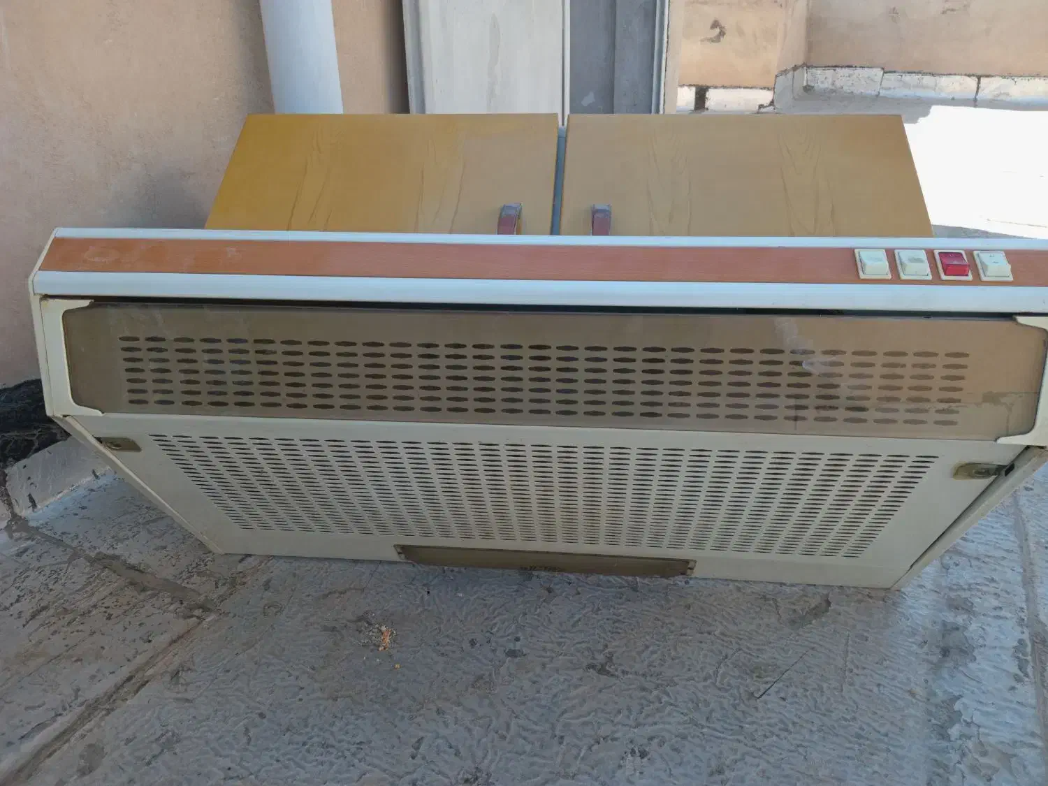 هود|هود|ملارد, |دیوار