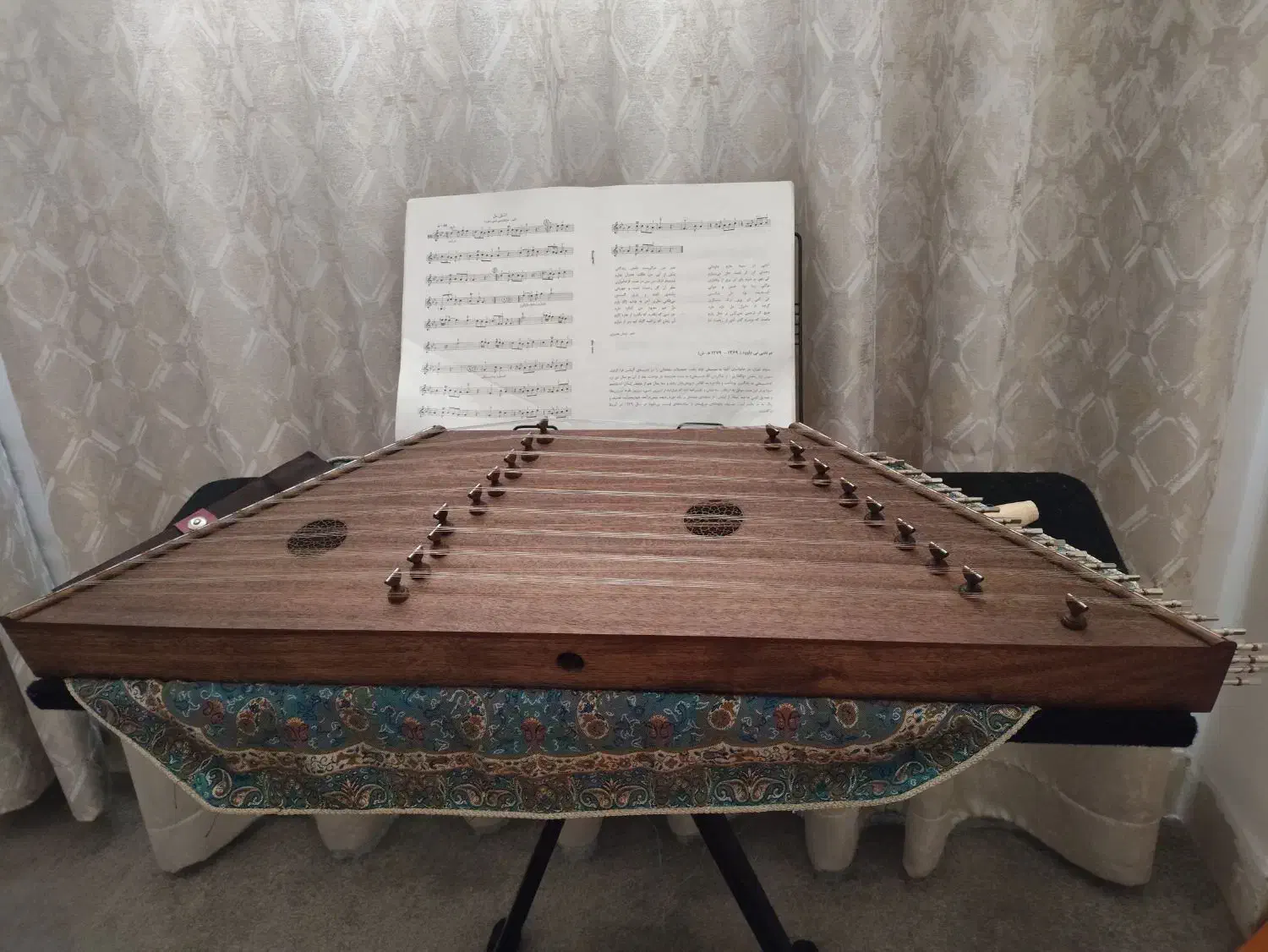 سنتور حمید موسوی مدل آکاژو + میز چاووش|سازهای سنتی|بوشهر, |دیوار