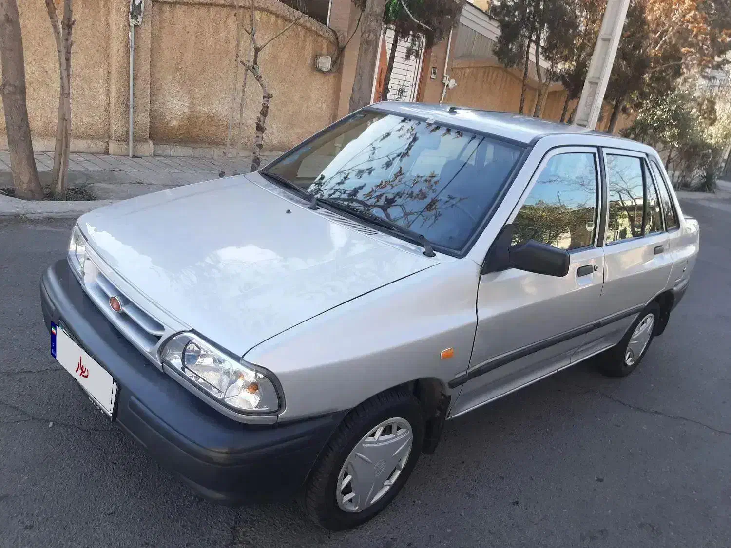 پراید مدل ۸۸ نقره ای|خودرو سواری و وانت|فردیس, شهرک ۱۱۰|دیوار