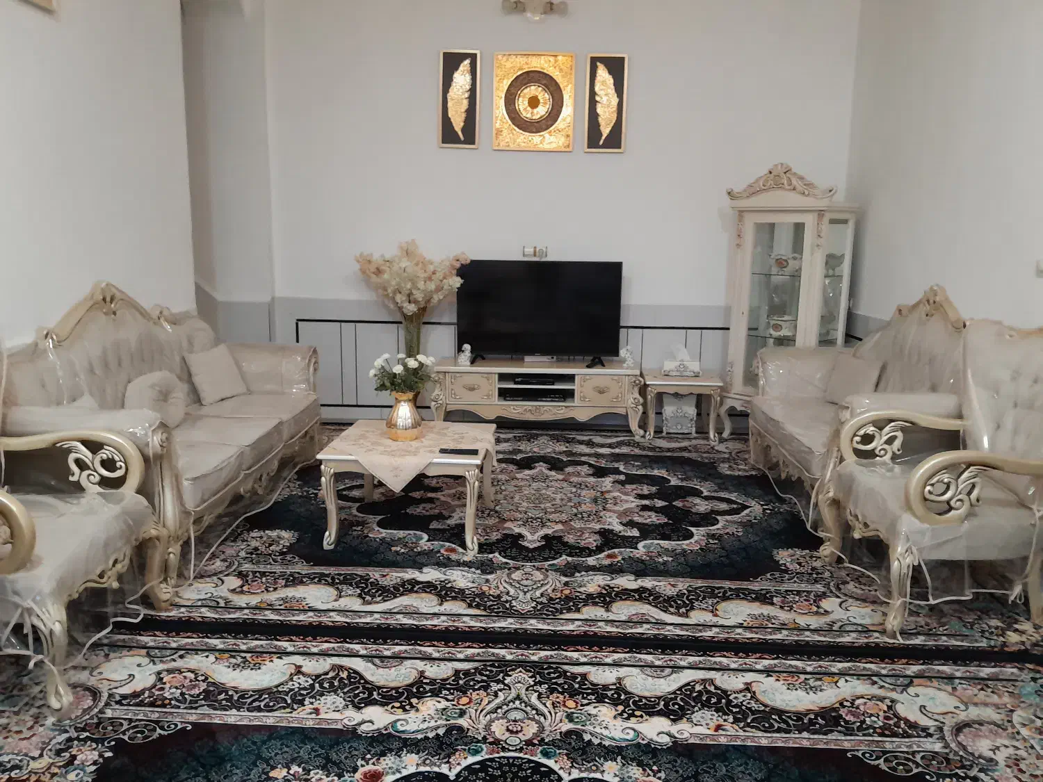 فرش در حد نو|فرش|دزفول, |دیوار