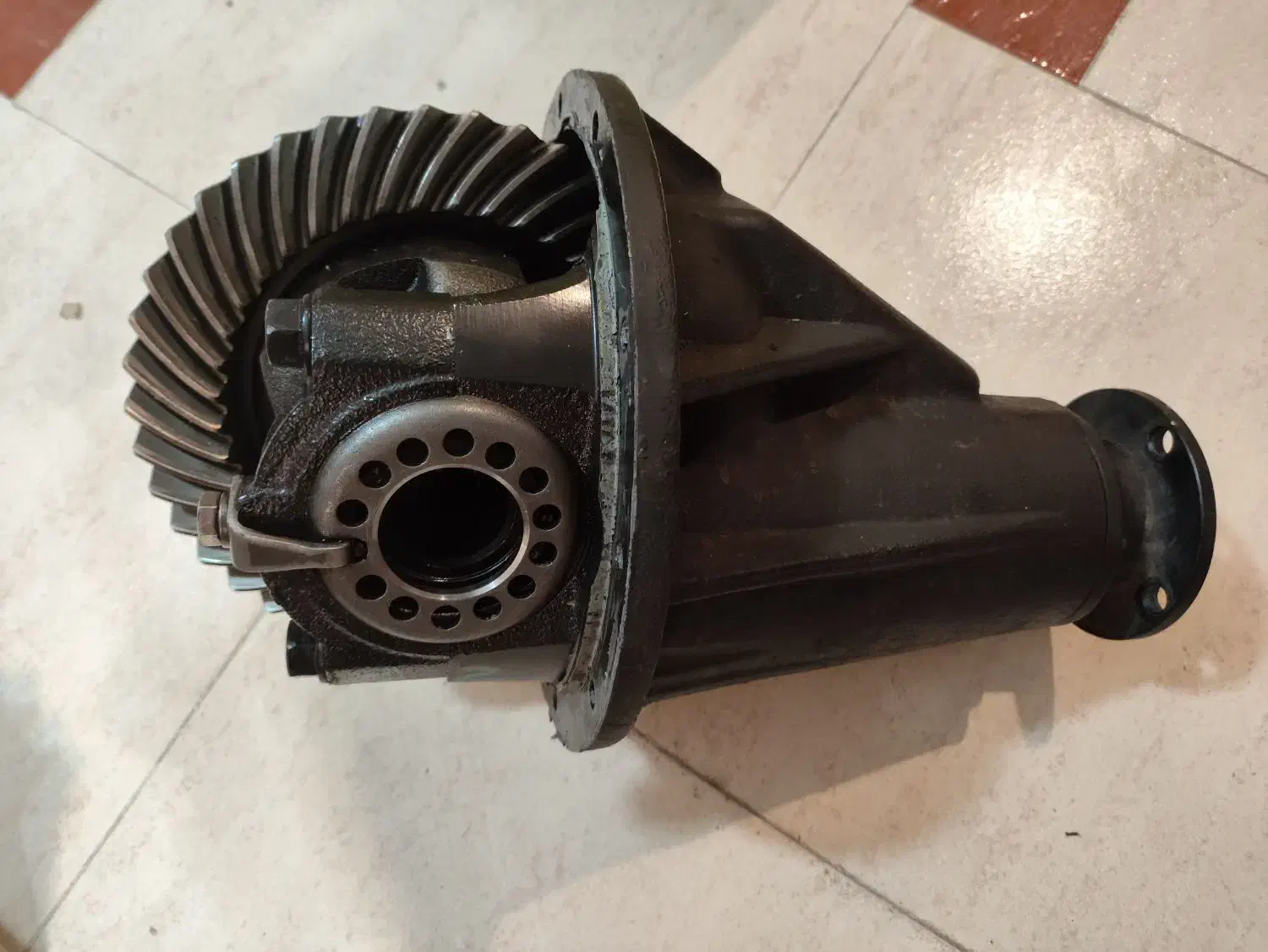 کله گاوی دیفرانسیل وینگل|قطعات یدکی و لوازم جانبی|پرند, فاز ۲|دیوار