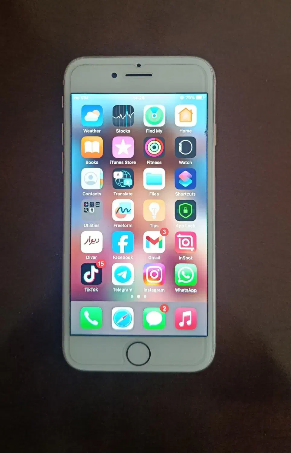 آیفون 8|موبایل|خمینی‌شهر, |دیوار