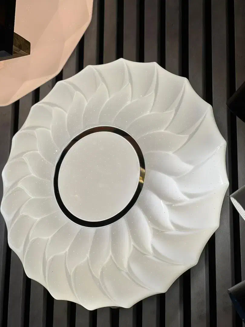 چراغ سقفی لوستر 120 وات ریموت دار 4 حالته طرح گل|لوستر و چراغ آویز|تبریز, |دیوار