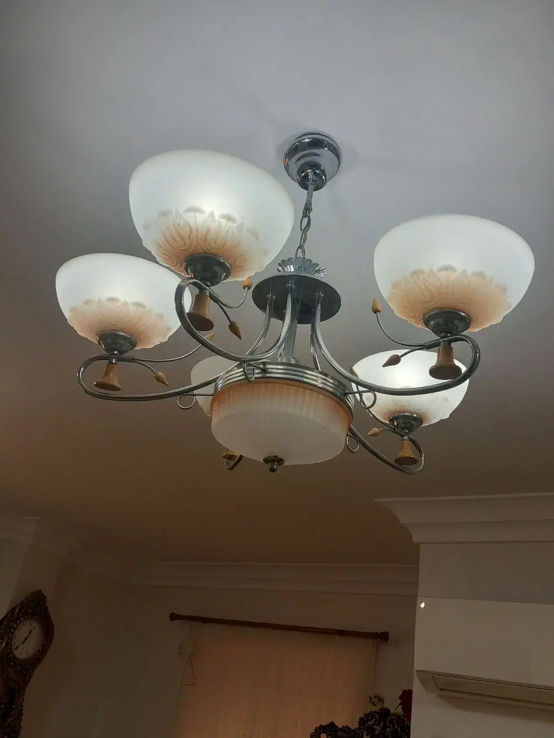 لوستر|لوستر و چراغ آویز|کیاشهر, |دیوار