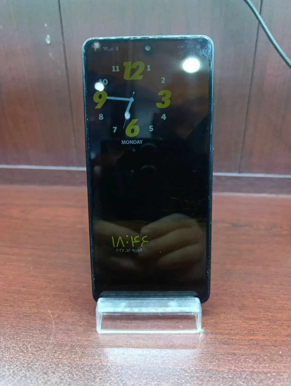 poco m6pro|موبایل|بم, |دیوار