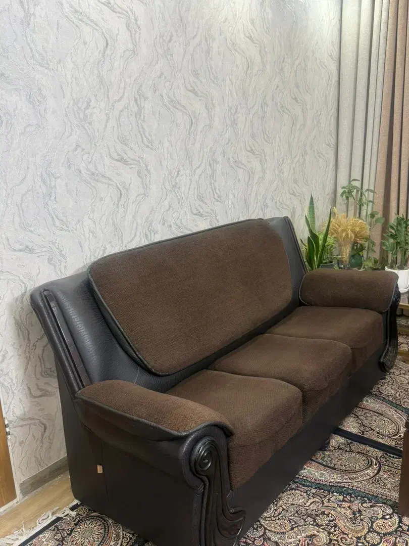 مبلمان راحتی|مبلمان خانگی و میز عسلی|رباط‌کریم, آدران|دیوار